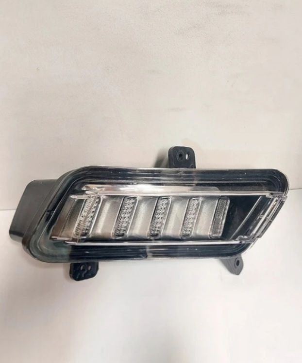 دیلایت جلو چپ X50
