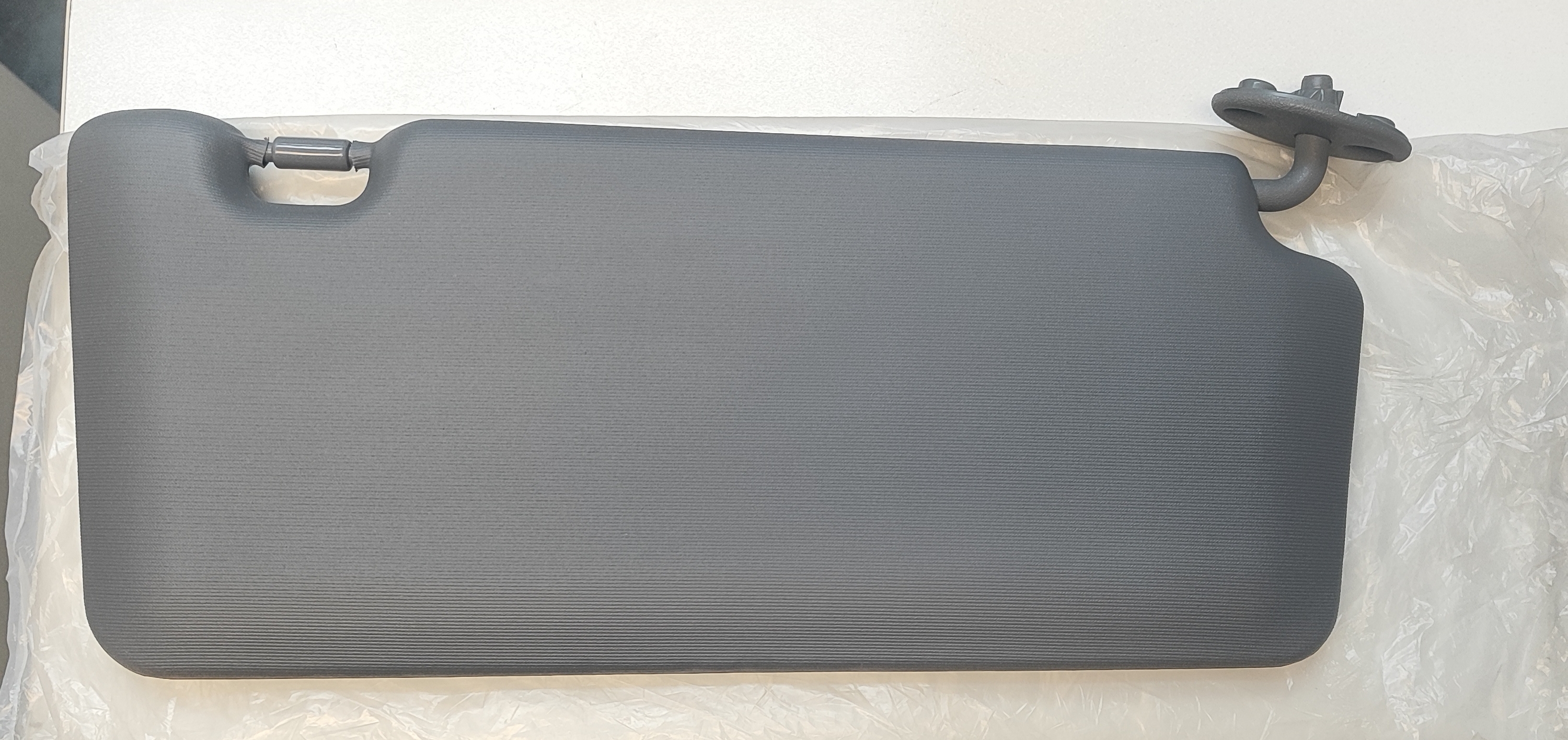 آفتابگیر چپ X60 کد فنی : S8204100B32