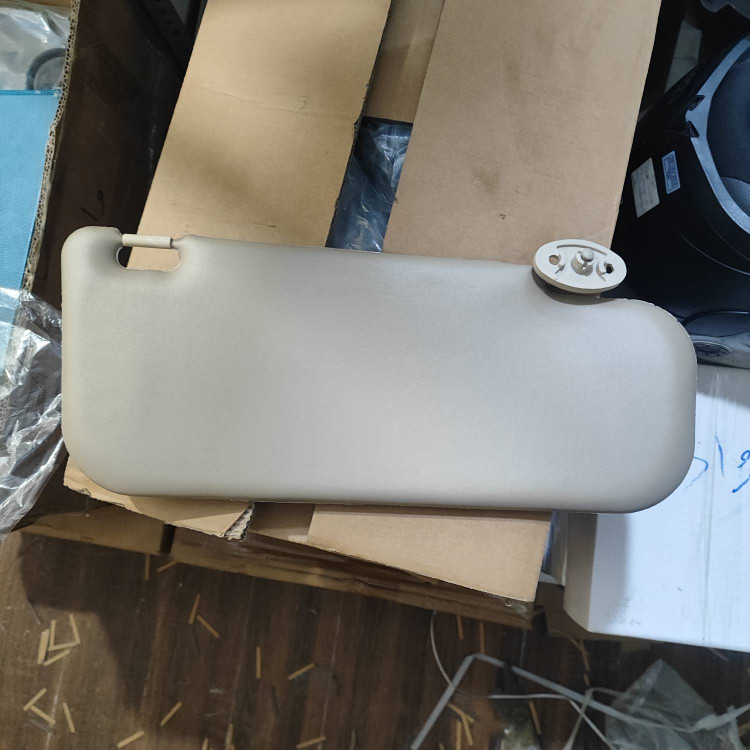 آفتابگیر چپ و راست ام وی ام ۳۱۵ هاچبک (قدیم) کد فنی : A13-8204010BA و A13-8204020BA