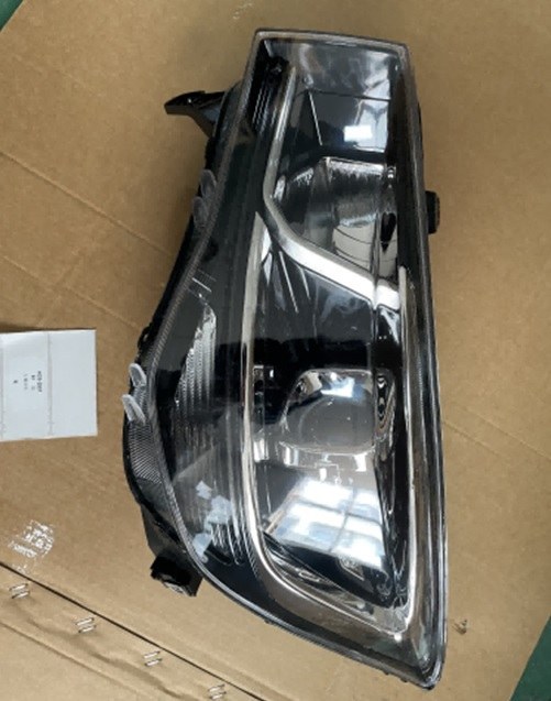 چراغ جلو چپ ام وی ام MVM X22 مدل : J69-4421010