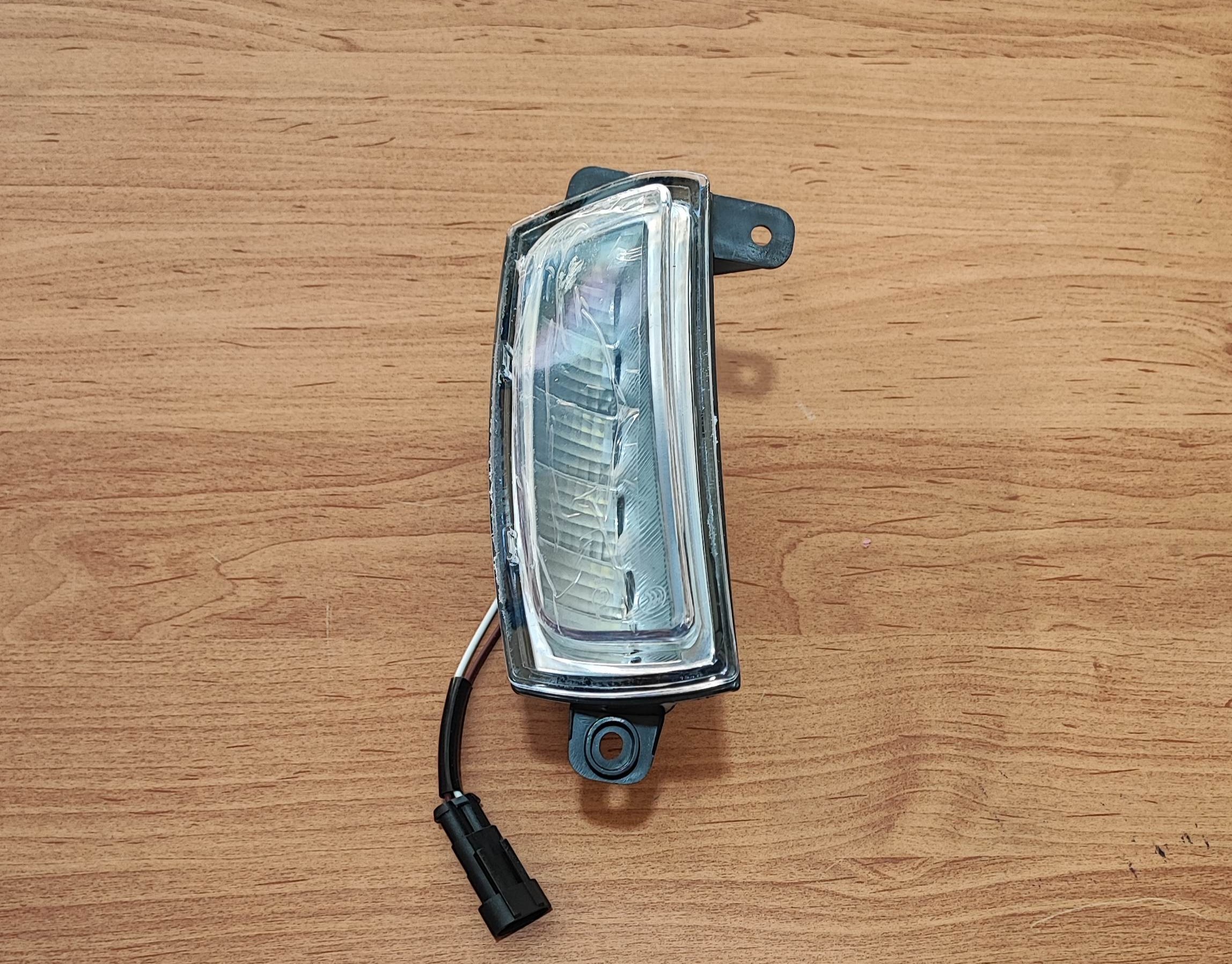 دیلایت (مه شکن جلو) چپ ام وی ام MVM X22 و ام وی ام 315 اتومات MVM مدل : J69-4499010