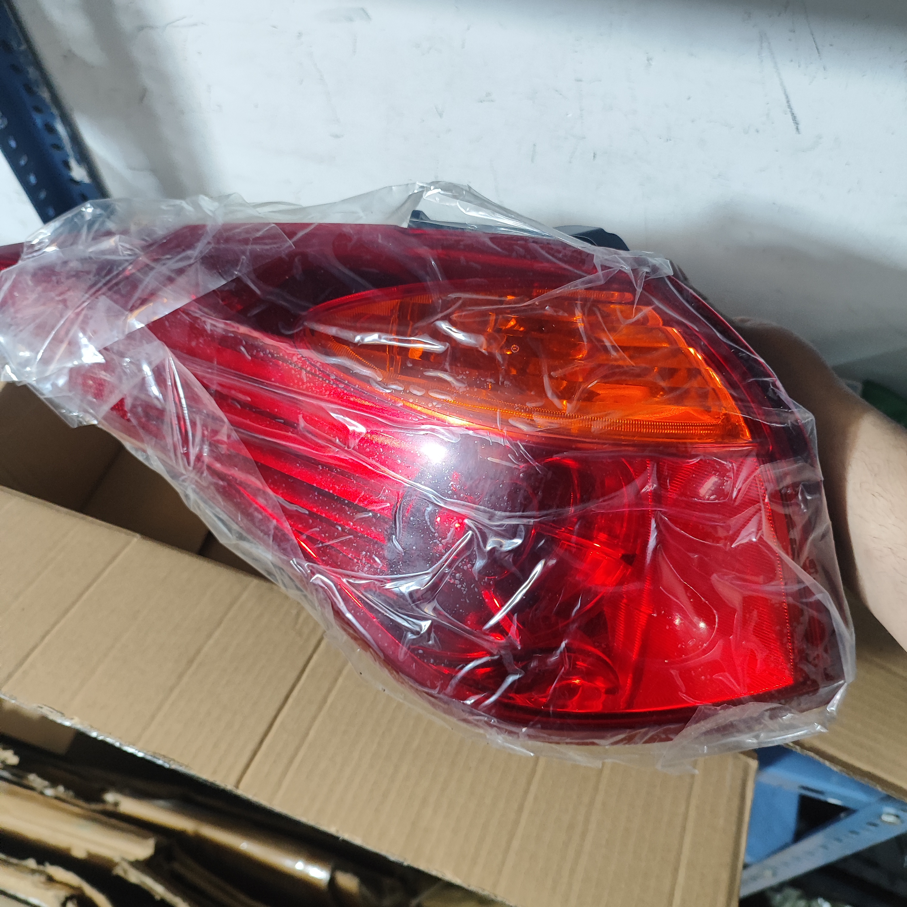 چراغ خطر عقب چپ روی گلگیر جک Jac S3 مدل : 4133100U2210