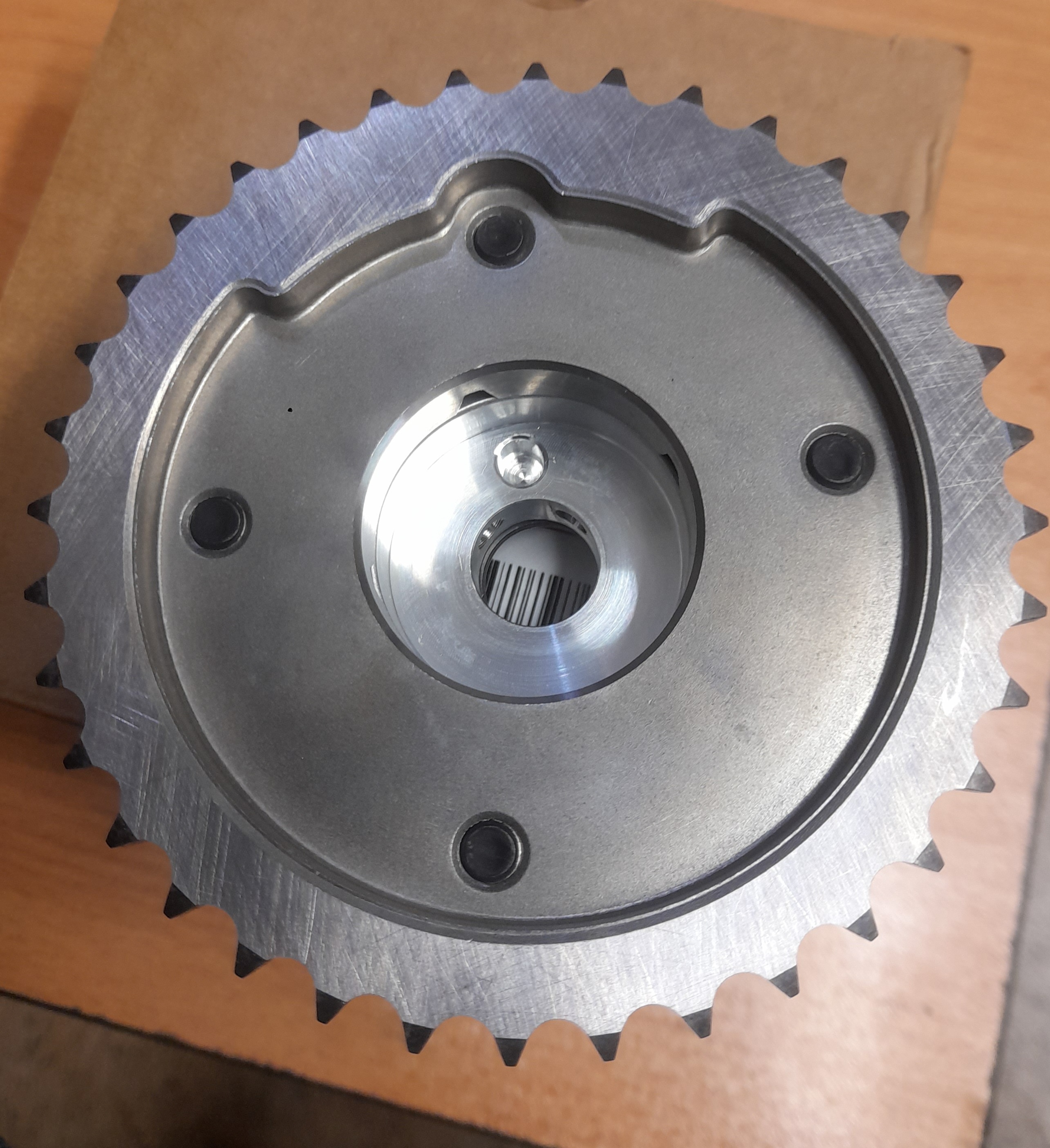 VVT1800دنده